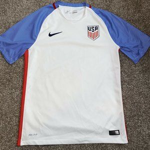 Nike 2016 USA Mens National Team Soccer Jersey M
